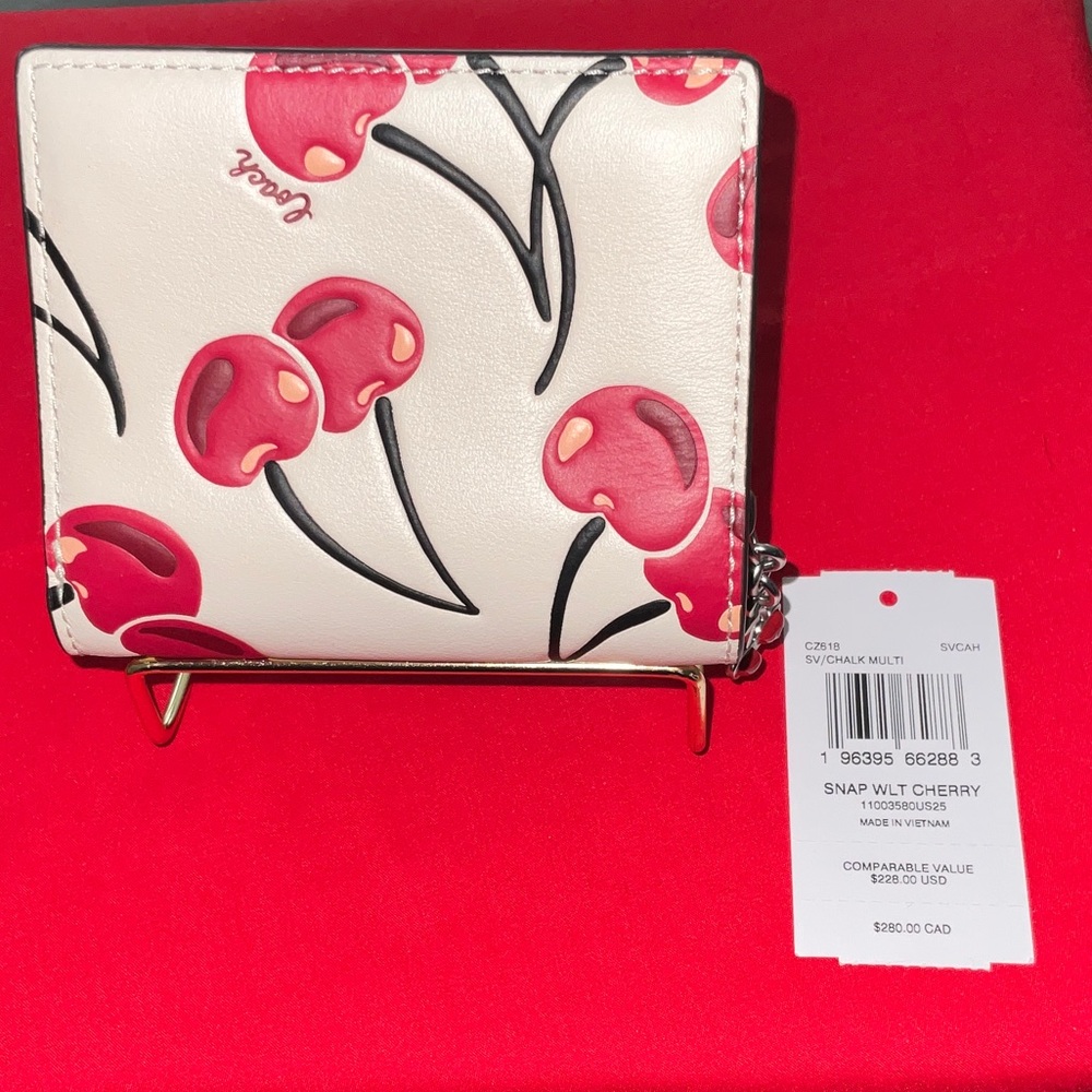 NWT Coach Snap Wallet With Cherry Design - Picture 4 of 11